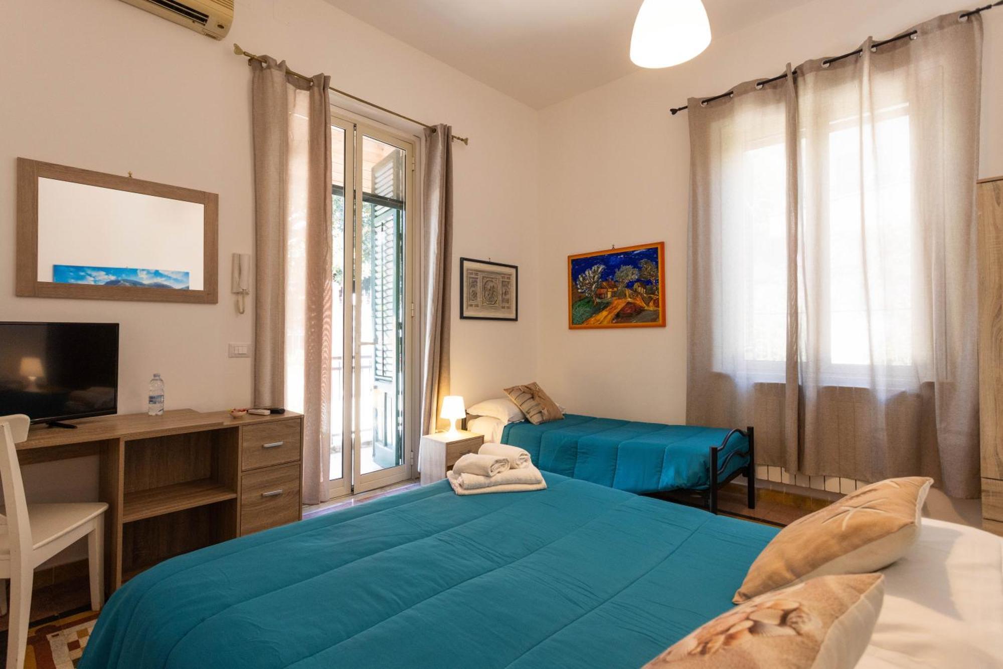Mondello House Eraclea Hotel Ngoại thất bức ảnh
