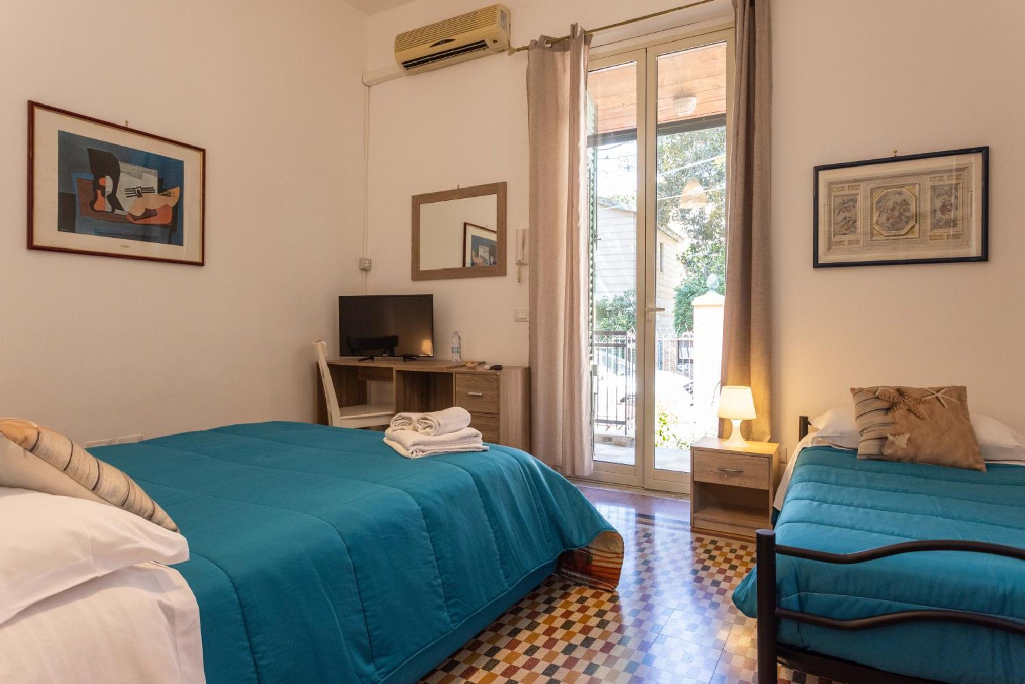 Mondello House Eraclea Hotel Ngoại thất bức ảnh