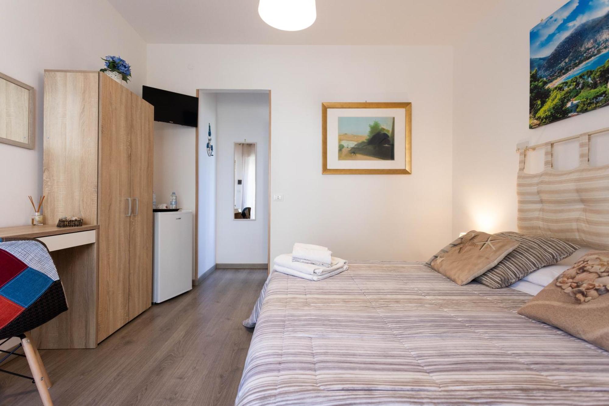 Mondello House Eraclea Hotel Ngoại thất bức ảnh