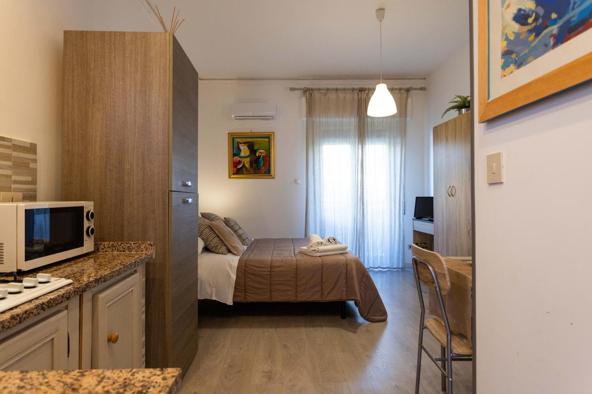 Mondello House Eraclea Hotel Ngoại thất bức ảnh