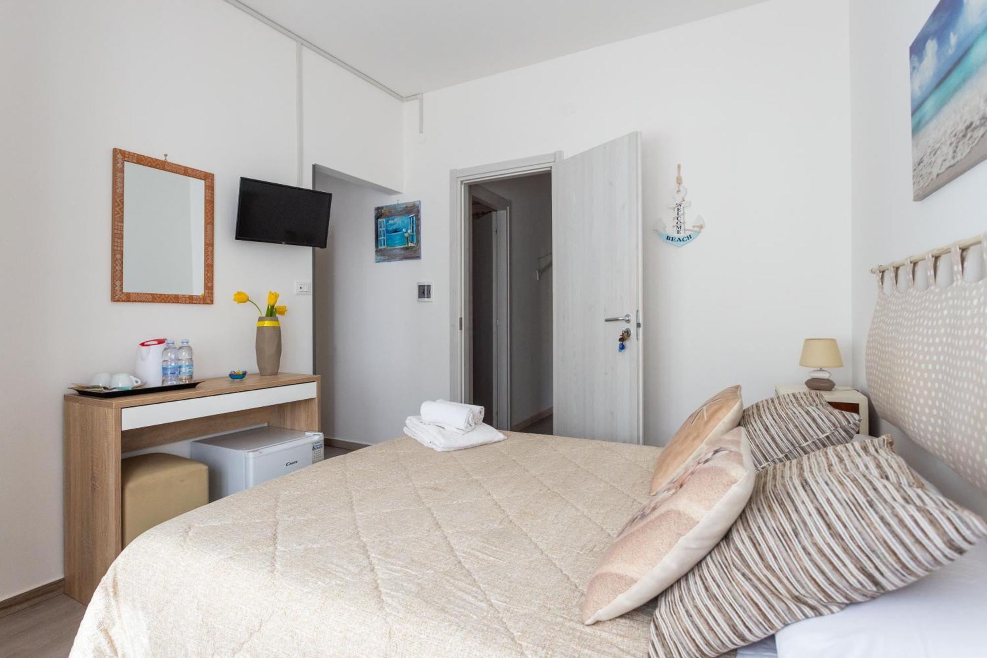 Mondello House Eraclea Hotel Ngoại thất bức ảnh